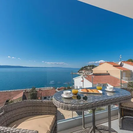Sun Paradise Podgora Exterior photo